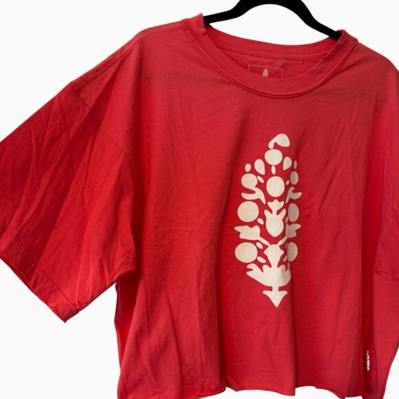 Women’s Free People FP Movement Inspire Logo T-Shirt Hibiscus. Size Medium. NWT - Picture 3 of 8